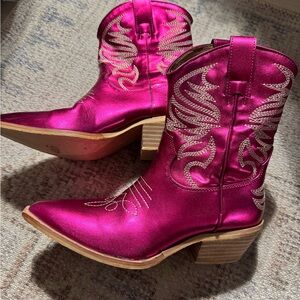 ShuShop pink metallic cowgirl boots